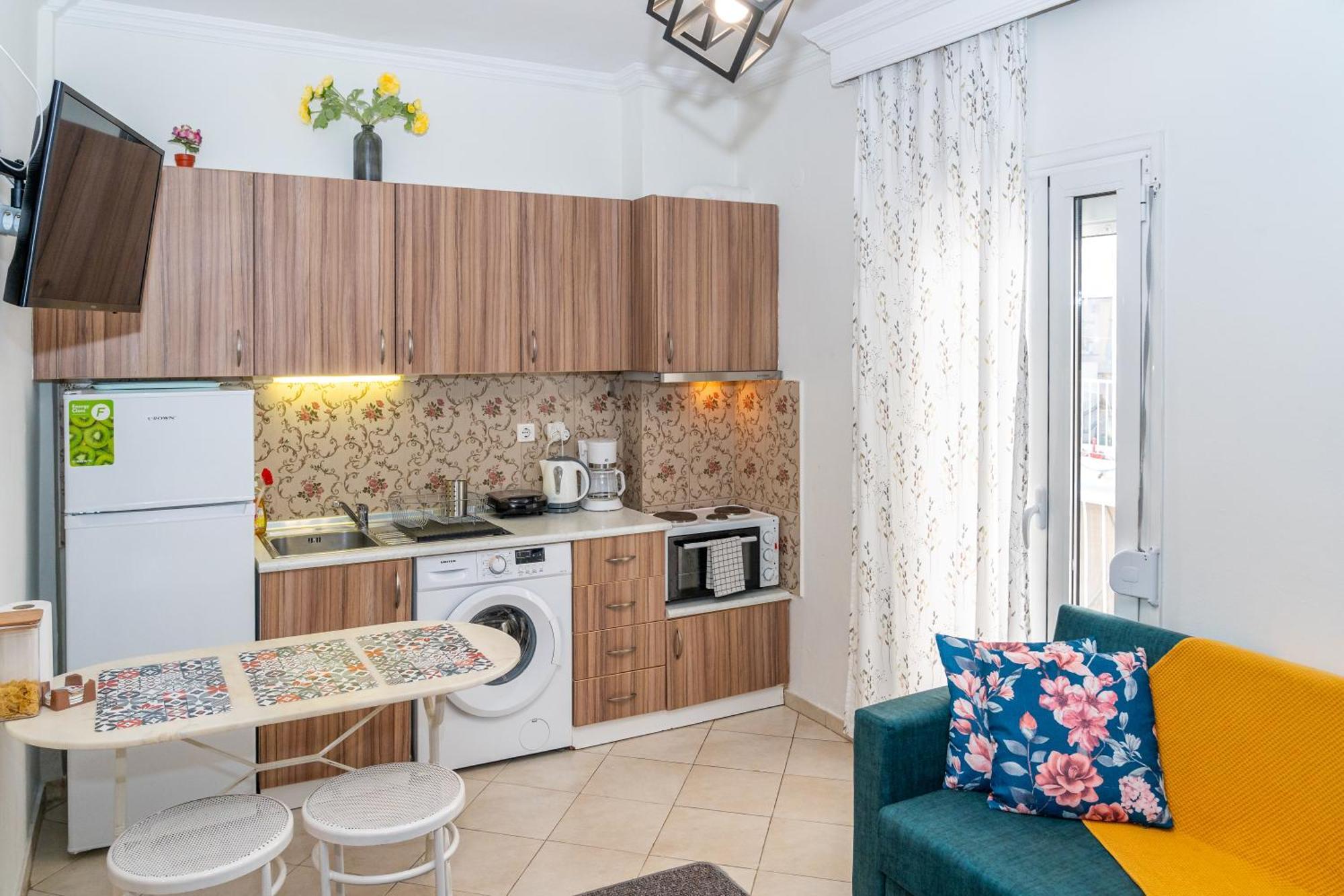Modern Apt Upon Tsimiski テッサロニキ エクステリア 写真