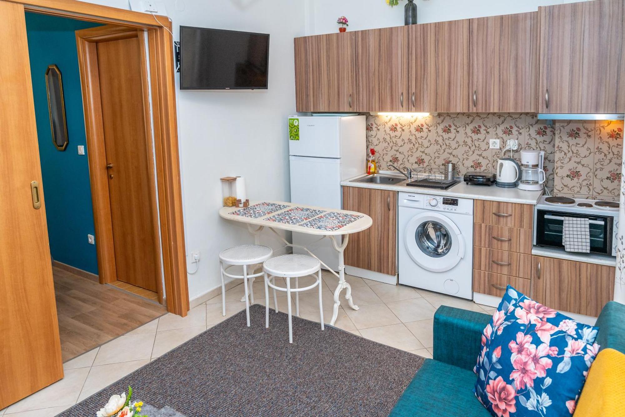 Modern Apt Upon Tsimiski テッサロニキ エクステリア 写真